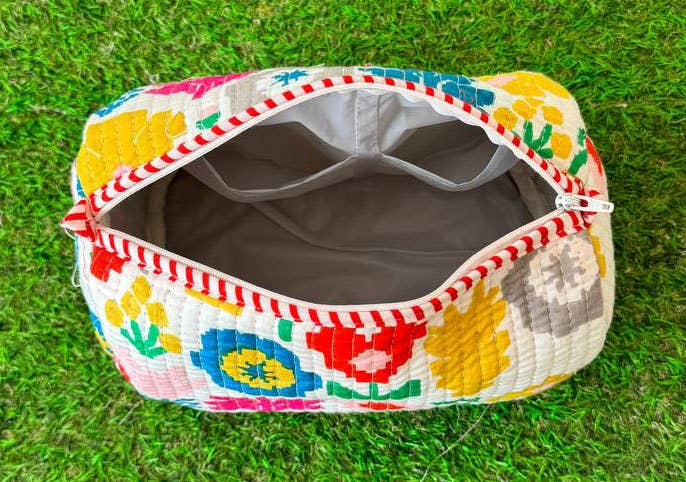 Small Colorful Quilted Bag White/pastel