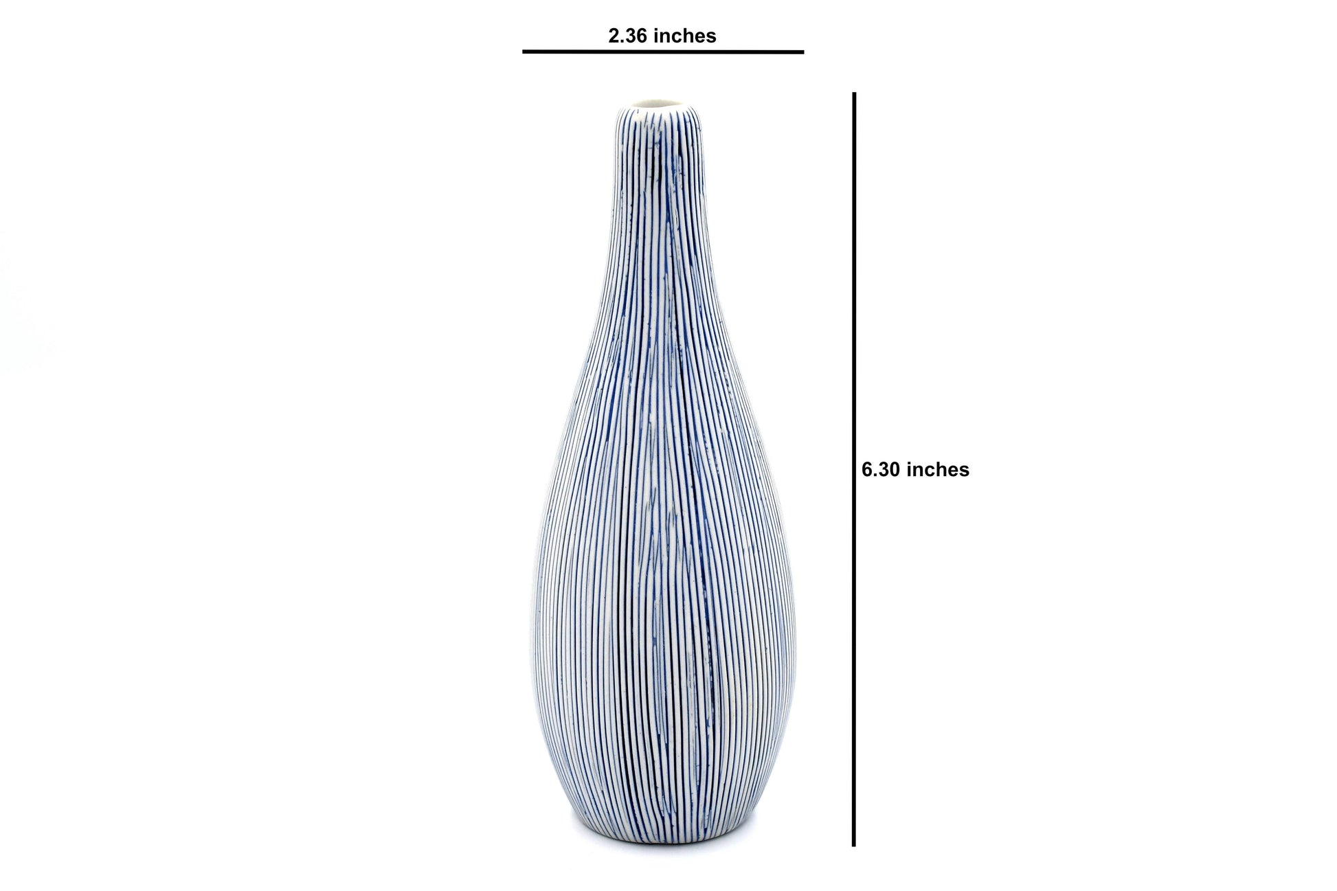 Modo Mini-WO27 – Handcrafted Porcelain Bud Vase