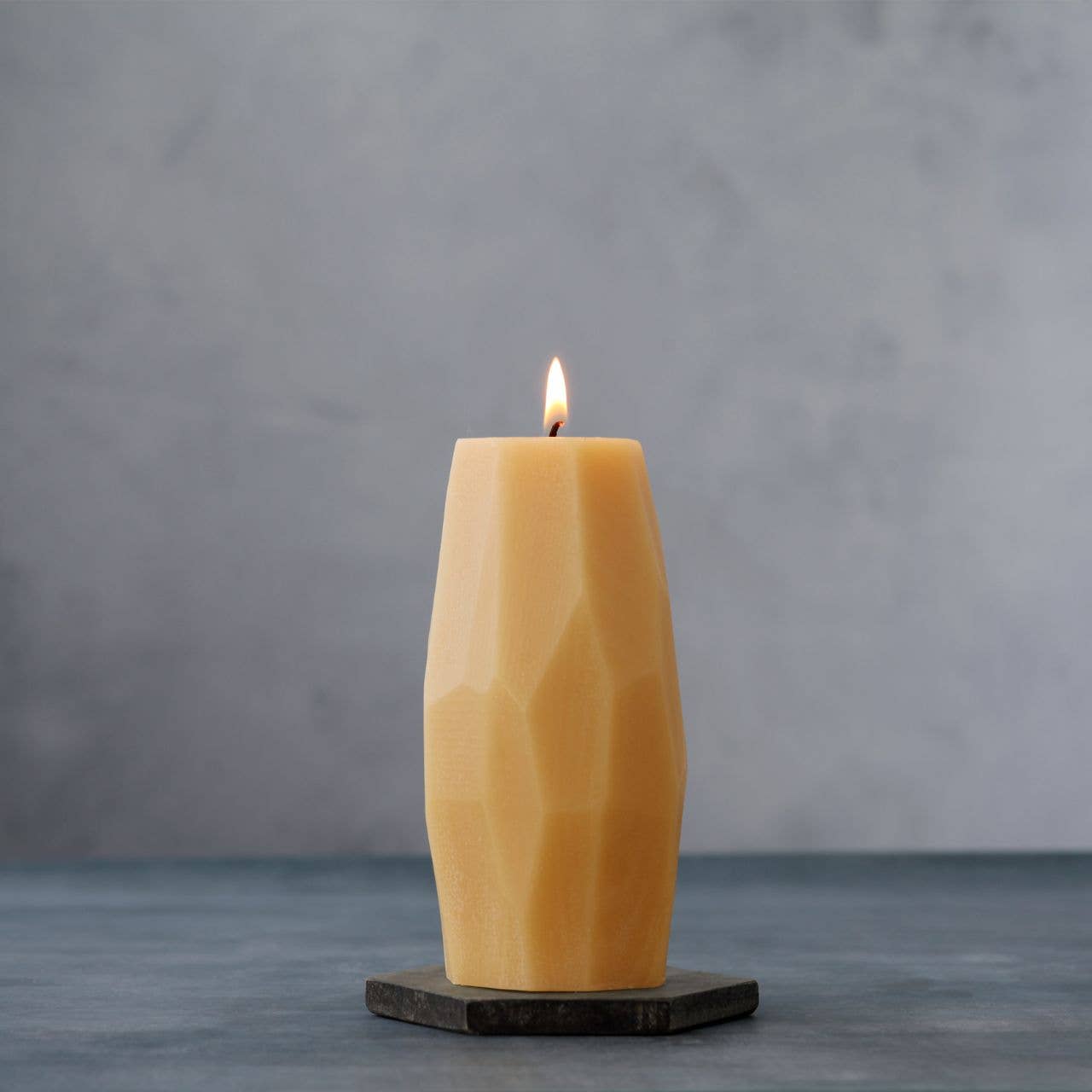 Beeswax Faceted Pillar Candle – Large | 3" x 6.25" | 80 Hours