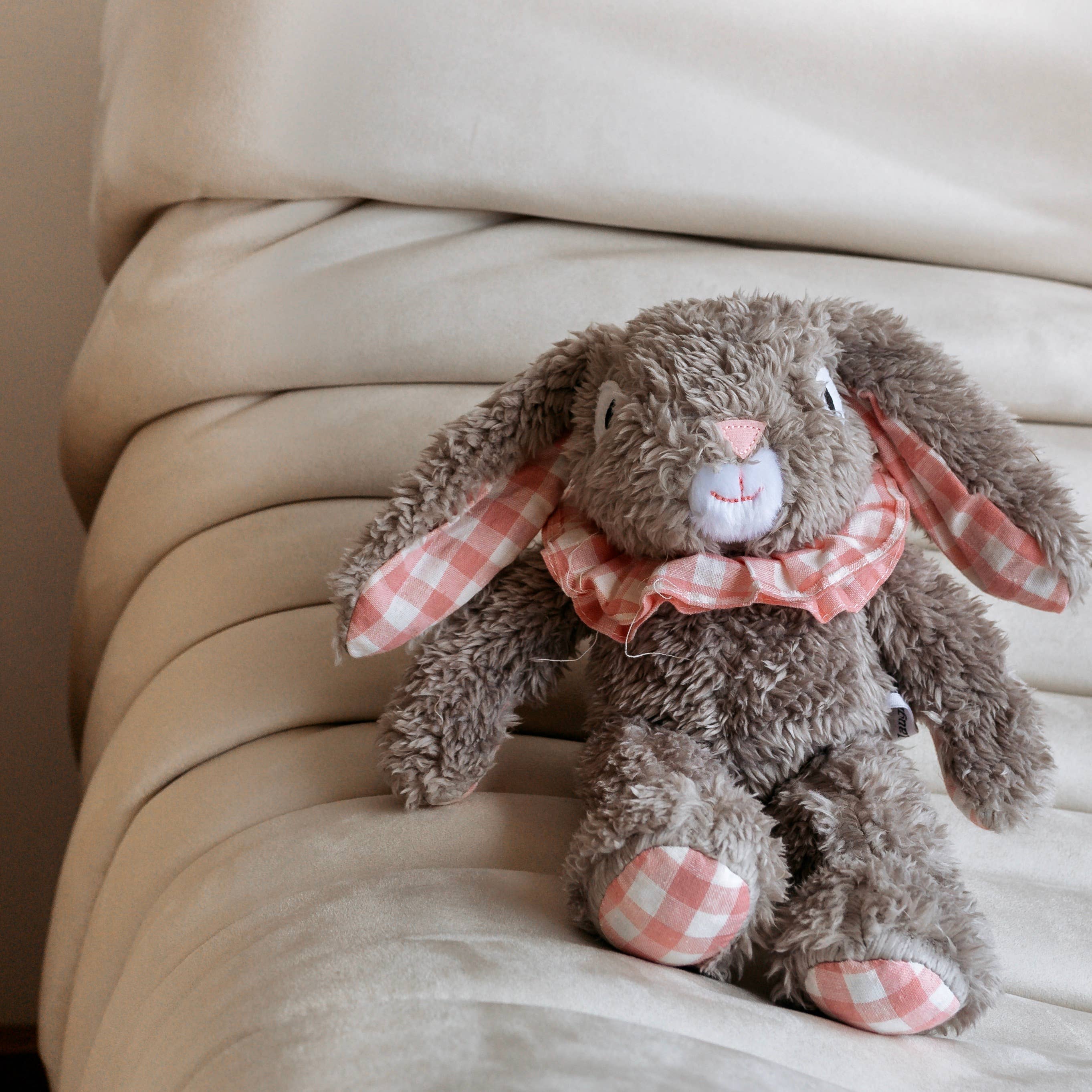 Eloise Rabbit - medium