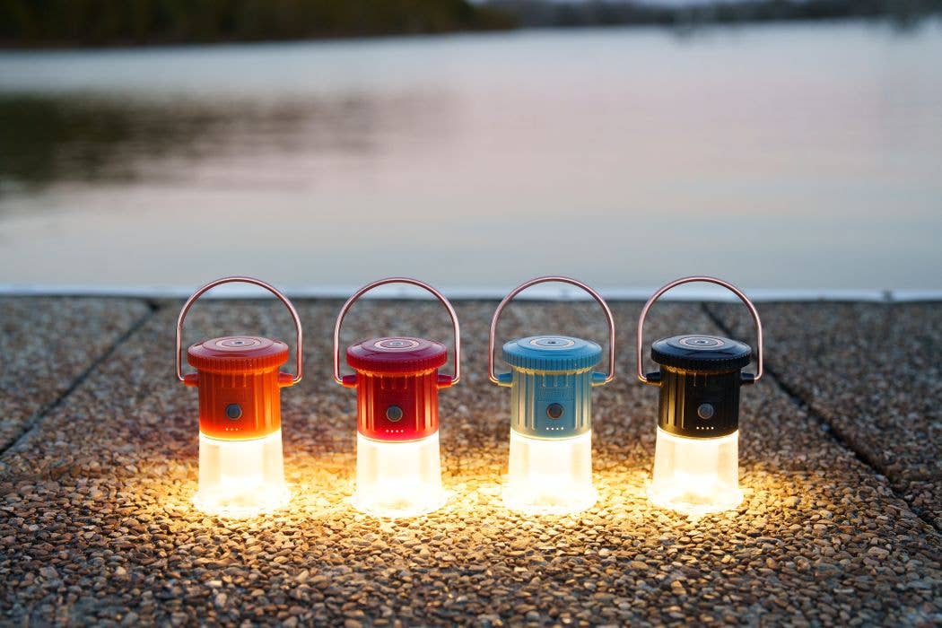 Hoodoo Light: Black