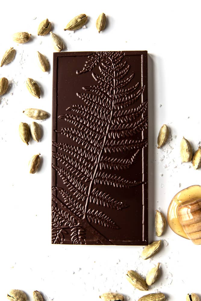 Cardamom and Honey Caramel with Sea Salt Dark Chocolate Bar