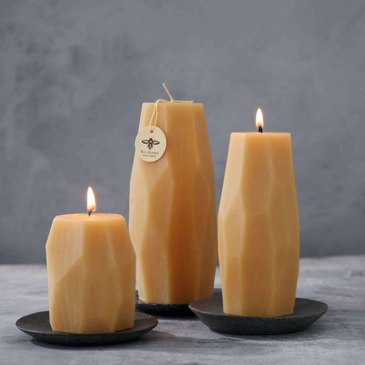 Beeswax Faceted Pillar Candle – Medium | 2.5" x 5.25" | 65 Hours