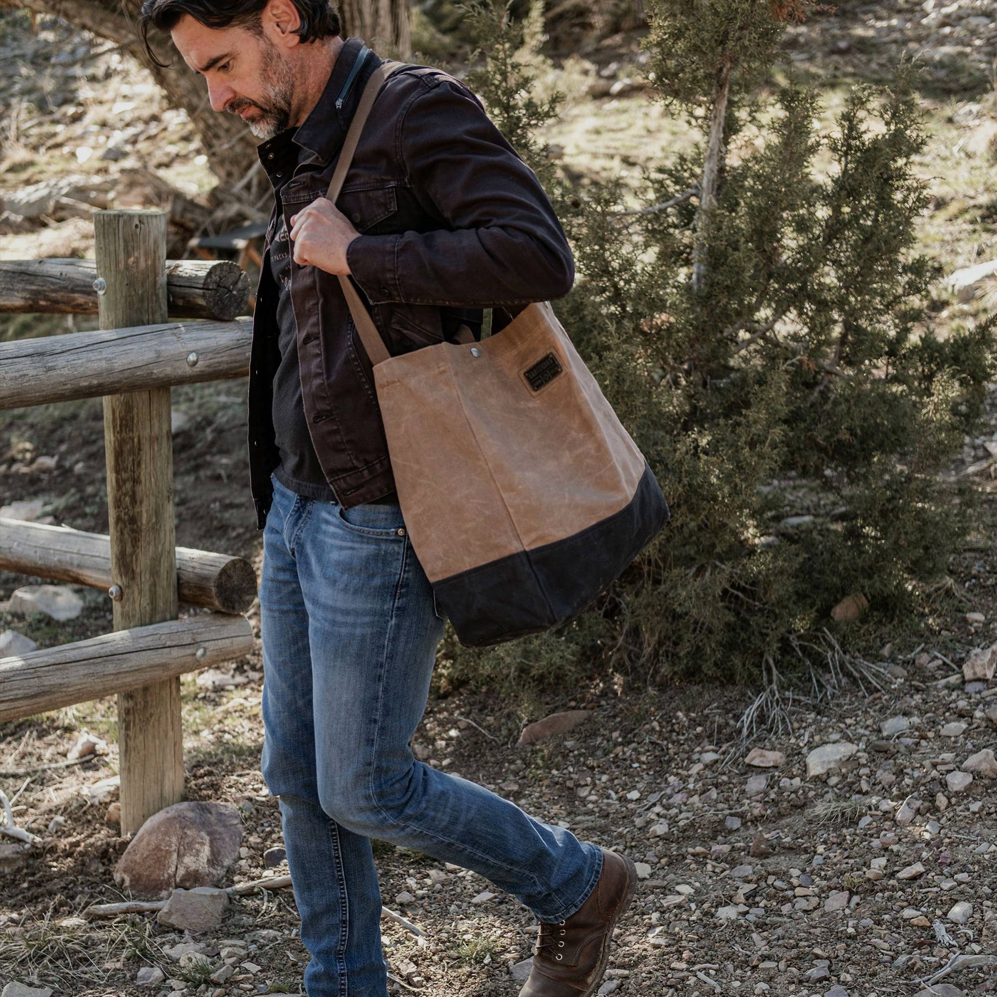 Neelum 26L Oversized Tote Bag -Waxed Canvas Bag