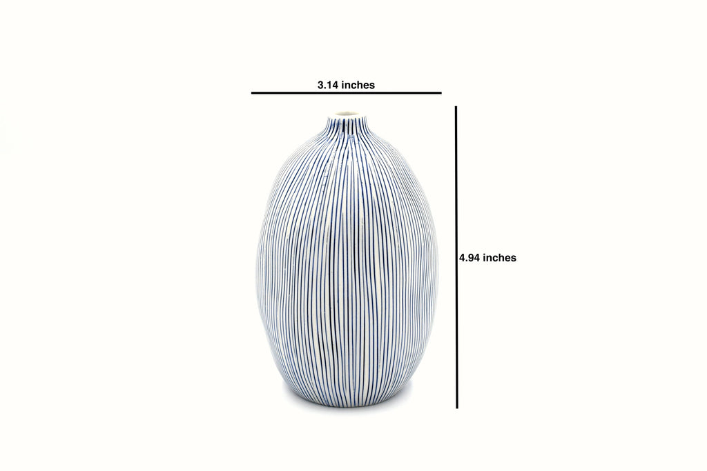 1414W27 GUGU SAG L- Bud Vase