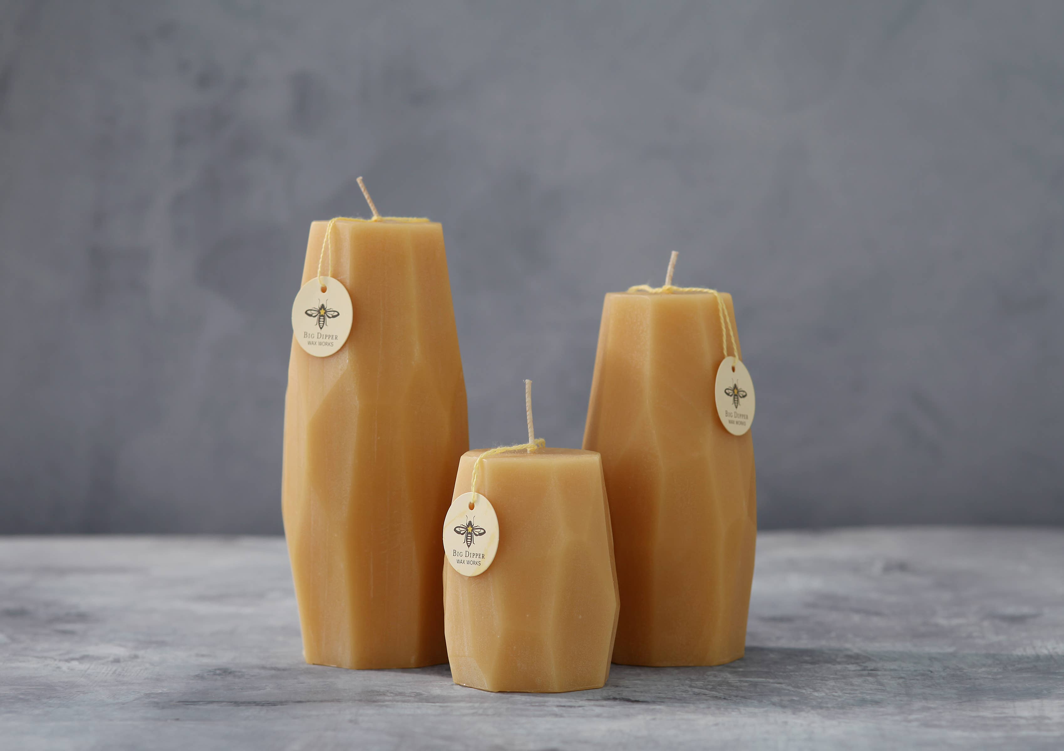 Beeswax Faceted: Medium (2.5" x 5.25")