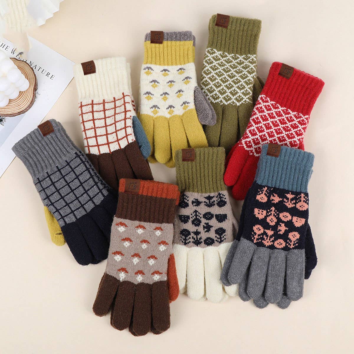 Green Knit Gloves –(OS)