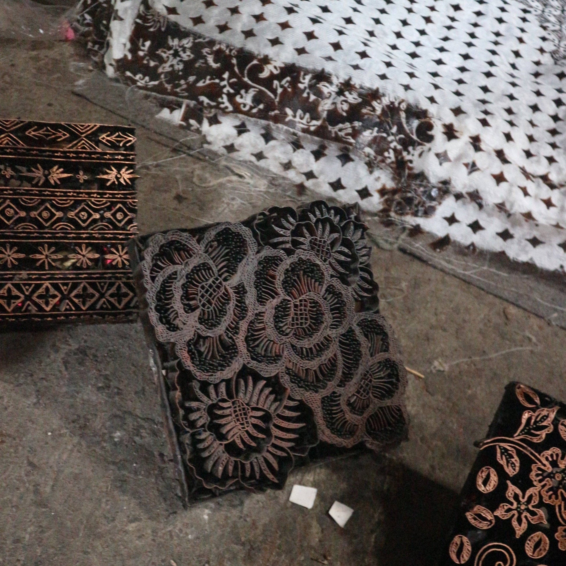 Batik Bandana – Blue Roses | Parang Kawung Pattern
