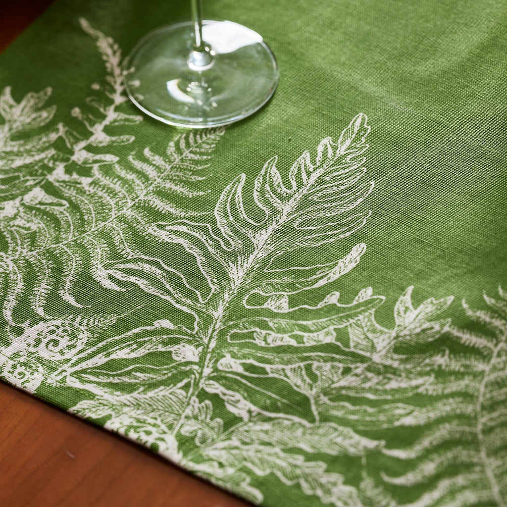 Spring Verde Table Runner: 16" x 72"
