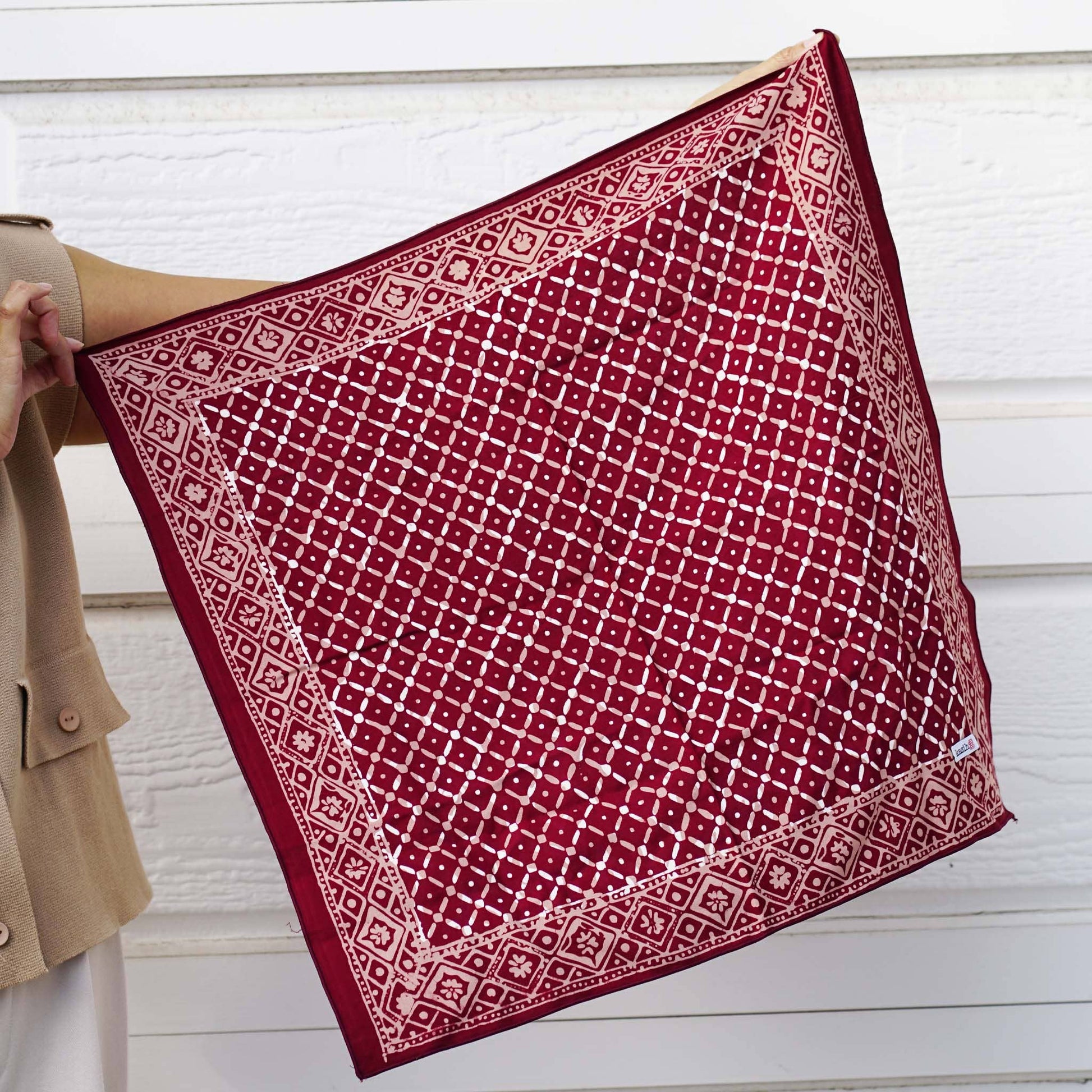 7:52 PMBatik Bandana – Crimson Cross | Red