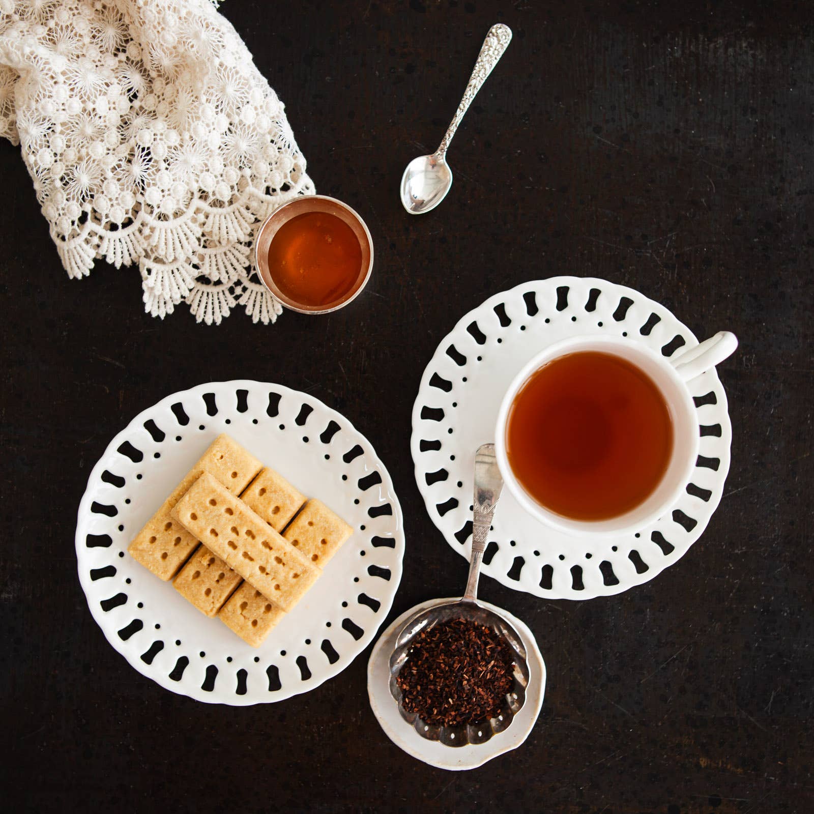 Bees Knees Tea | Honeybush Tea for Boosted Immunity- Bee Inspired