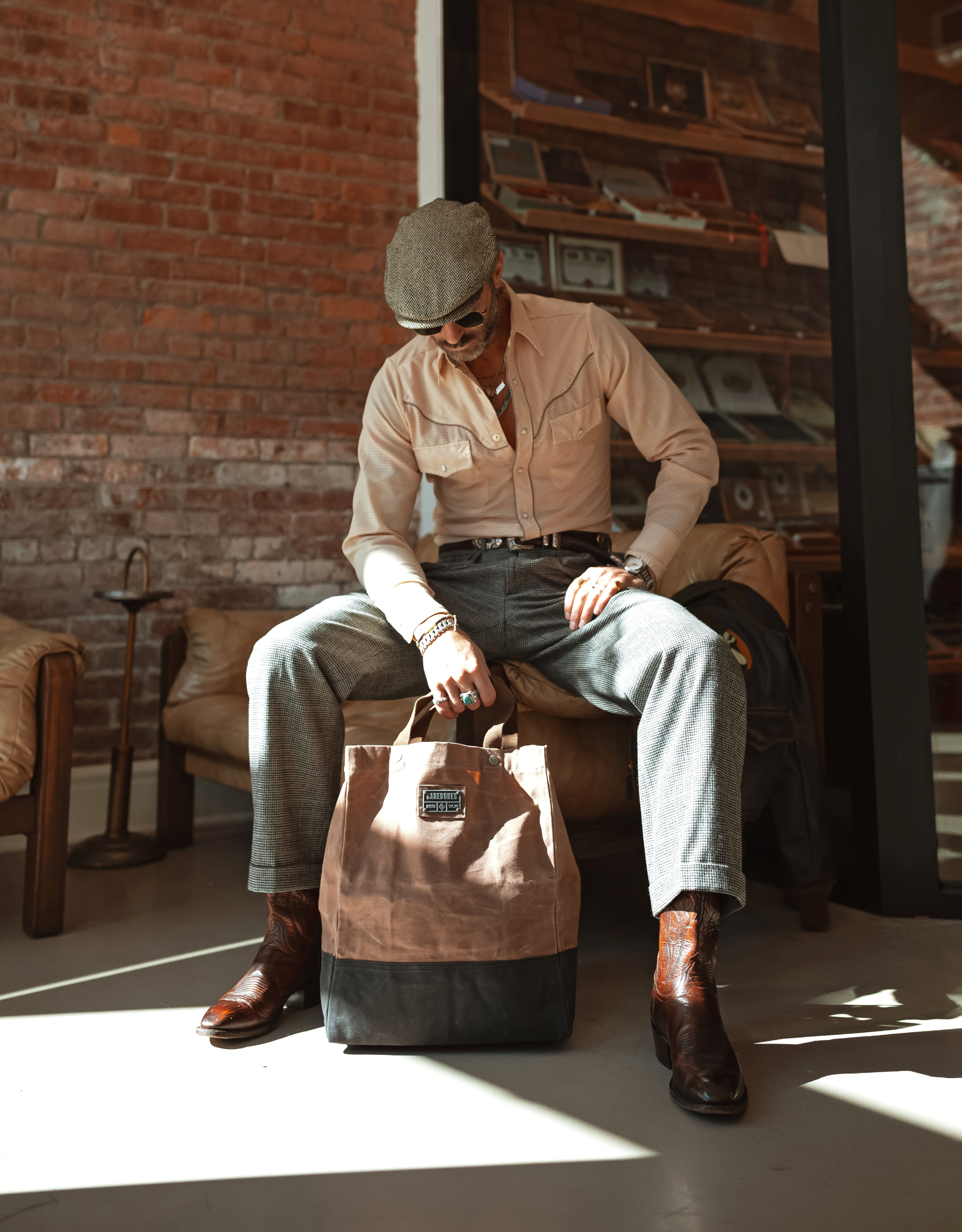 Neelum 26L Oversized Tote Bag -Waxed Canvas Bag