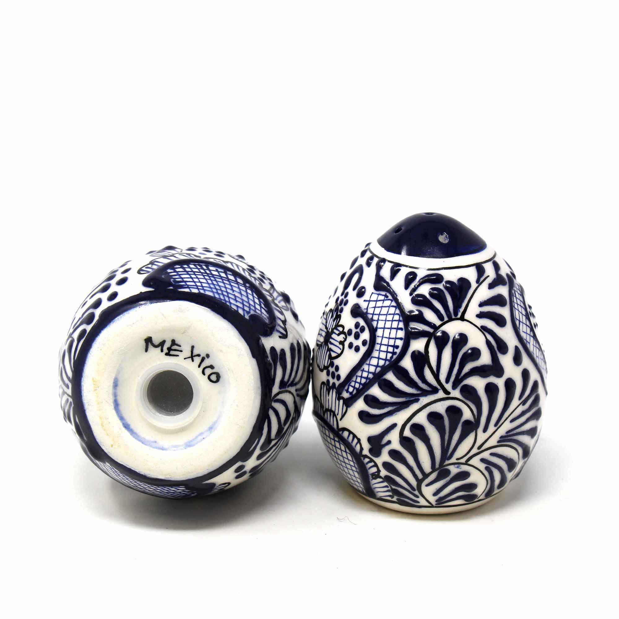Pottery Salt & Pepper Shakers, Bl Flower