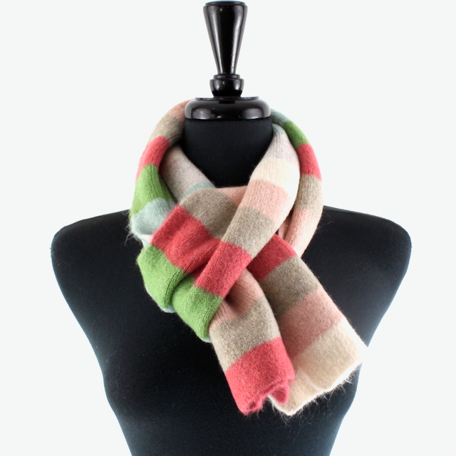 GRY/GRN Merry Fun Scarf