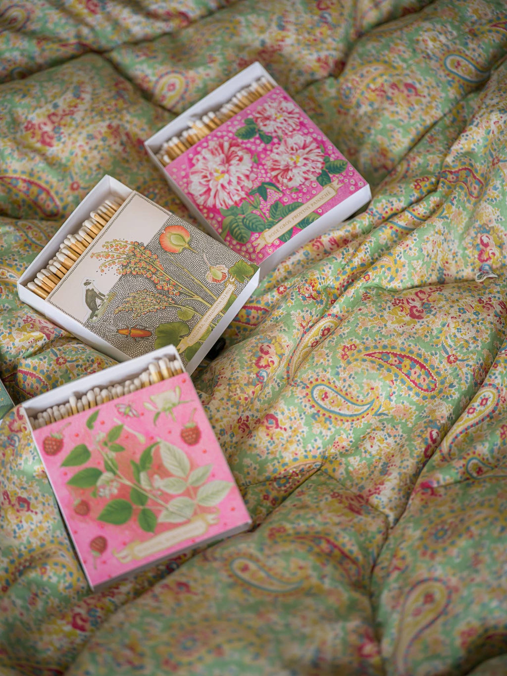 Rose Provin Petunia – Square Safety Matches