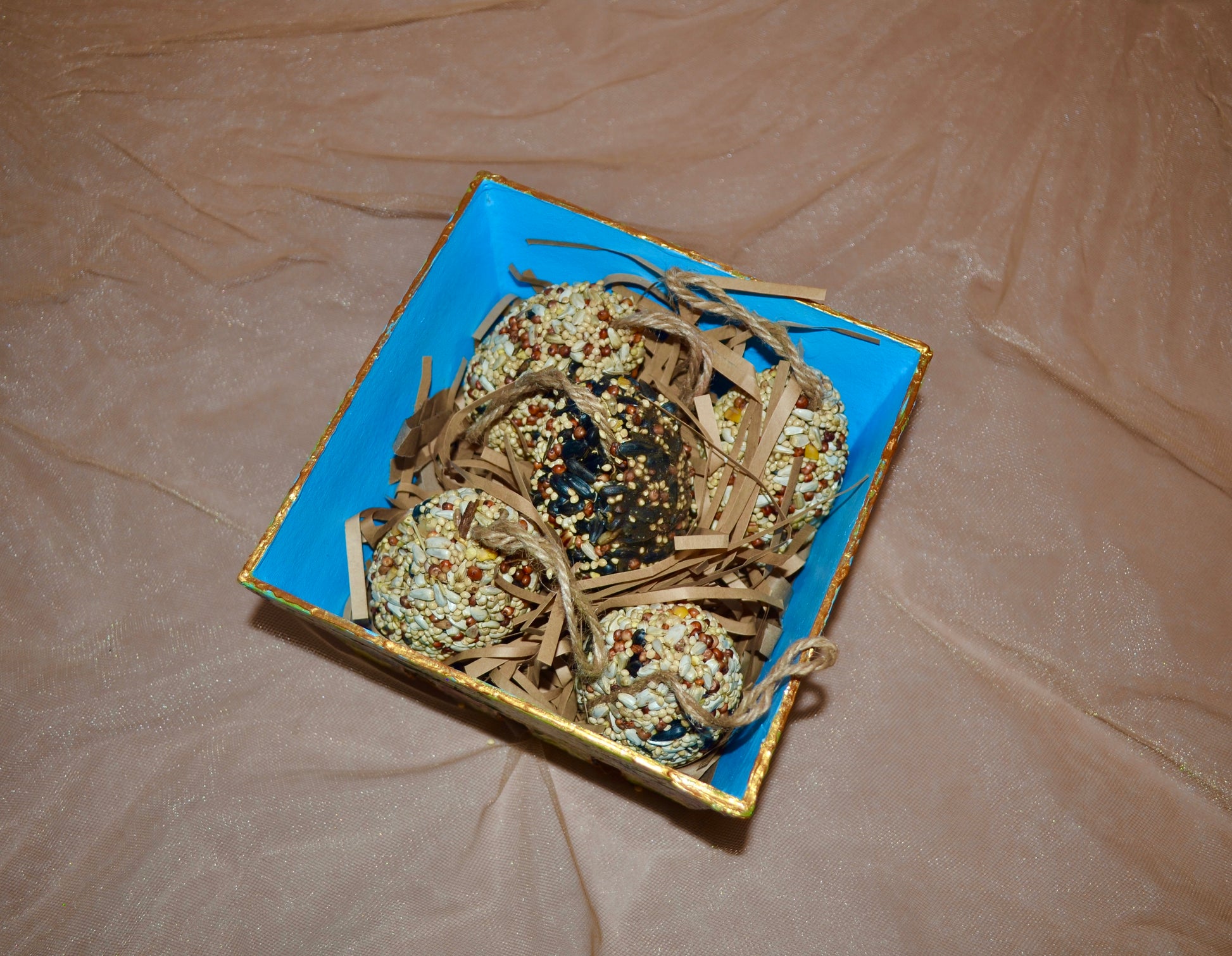 Berry Bowl Birdseed Eggs