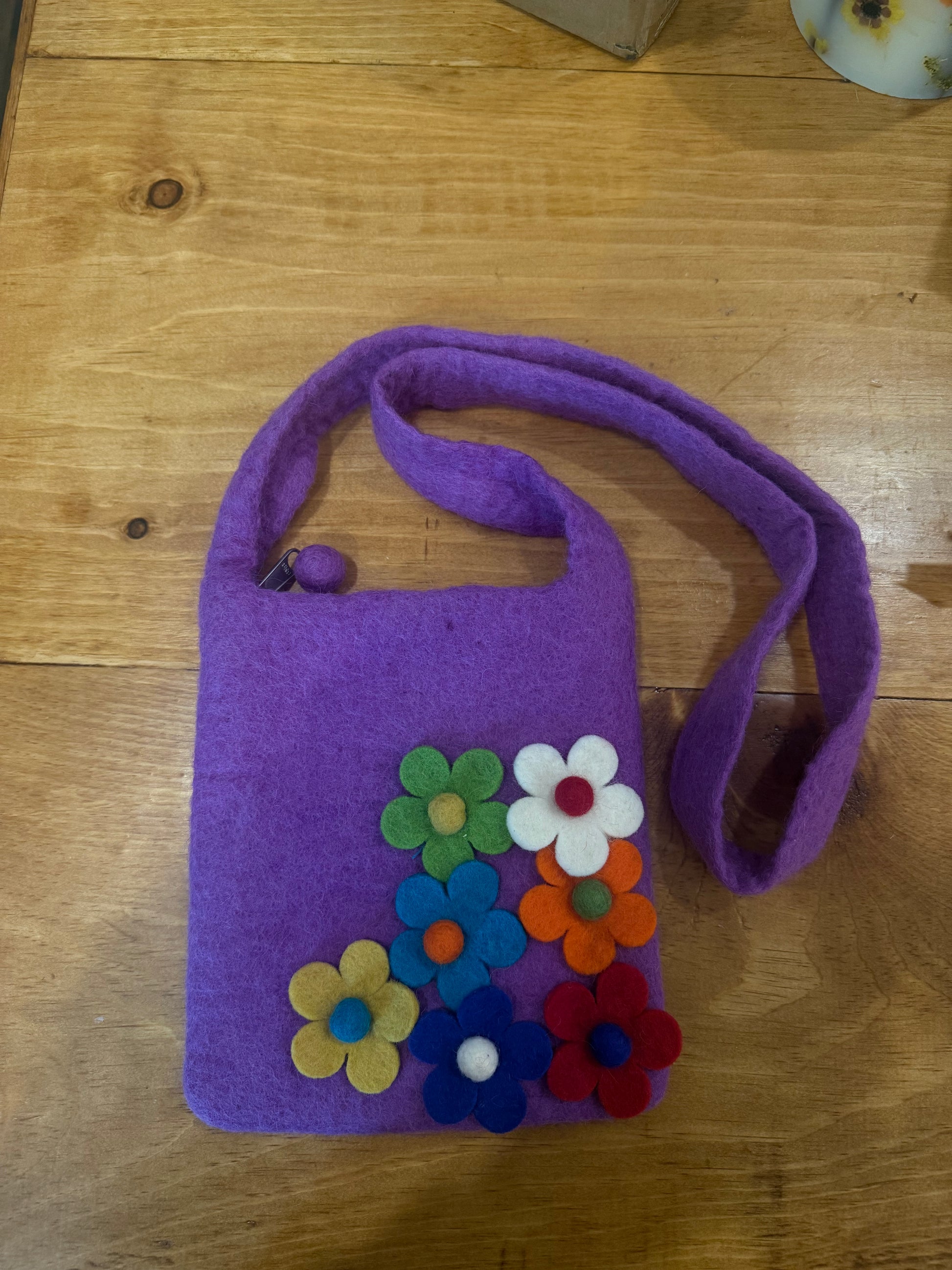 Red Side Flower Cross Body Kids Bag – Handcrafted Wool Felt