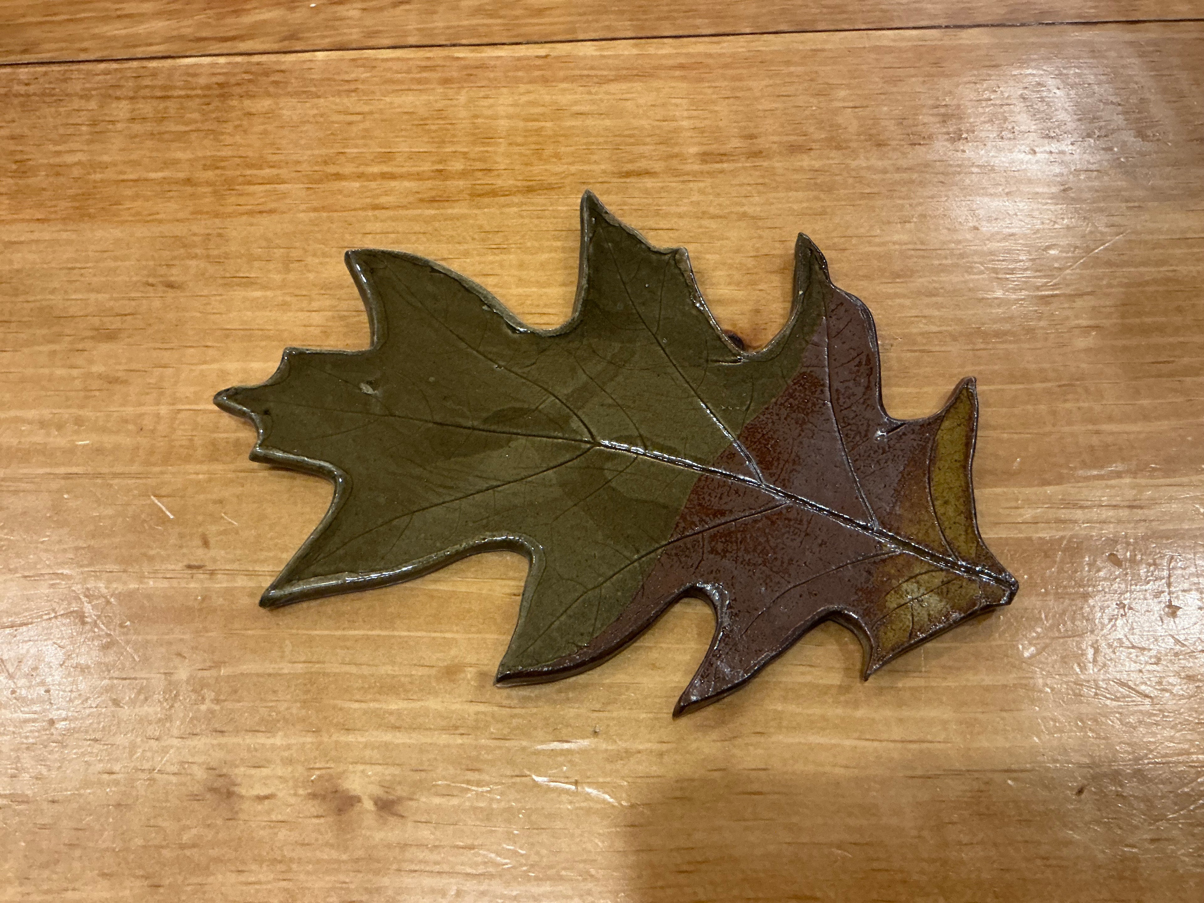 Ceramic Oak Leaf