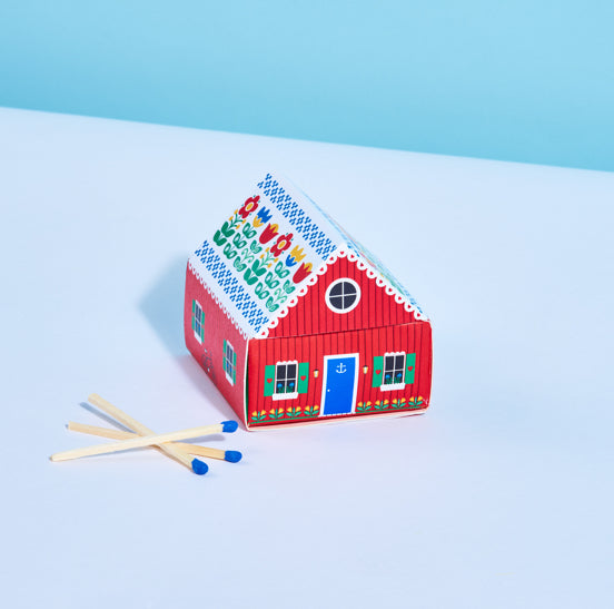 Tiny Living Matchbox Cottage