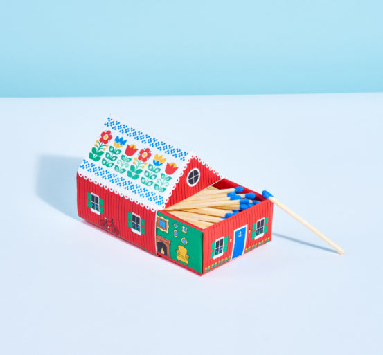 Tiny Living Matchbox Cottage