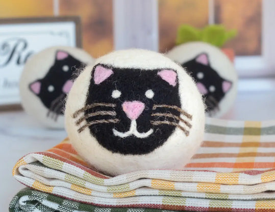 Dryer ball Black Cat