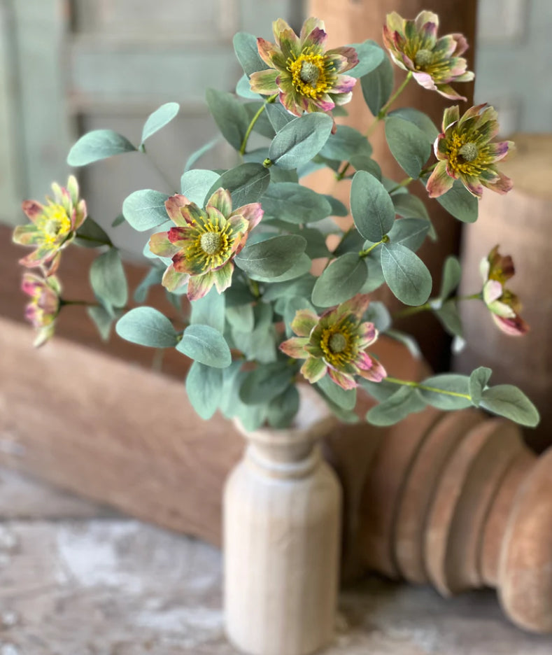 Foxtrot Blooms | 19.5"