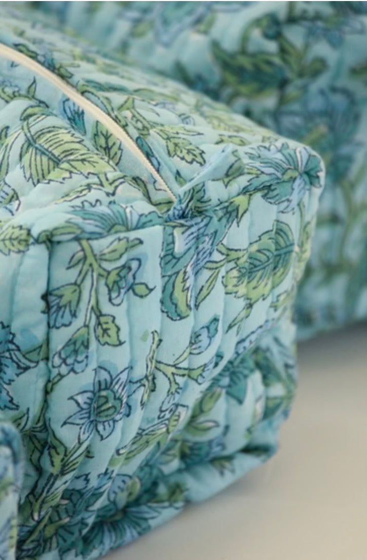 Blue Green Floral Travel/Wet Bag – Medium | 8" x 4" x 4"