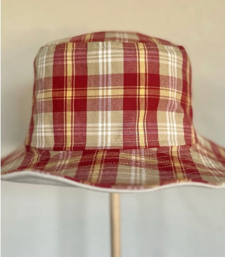 Agricola Hat — Red Plaid