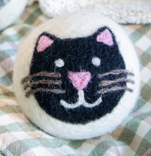 Black Cat Eco Dryer Ball — Single
