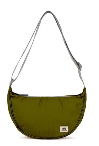 Farringdon Half Moon Bag — Moss