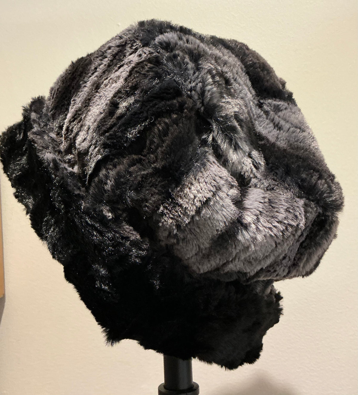 Cuffed Pillbox Hat — Marble Black Dune Faux Fur | Reversible