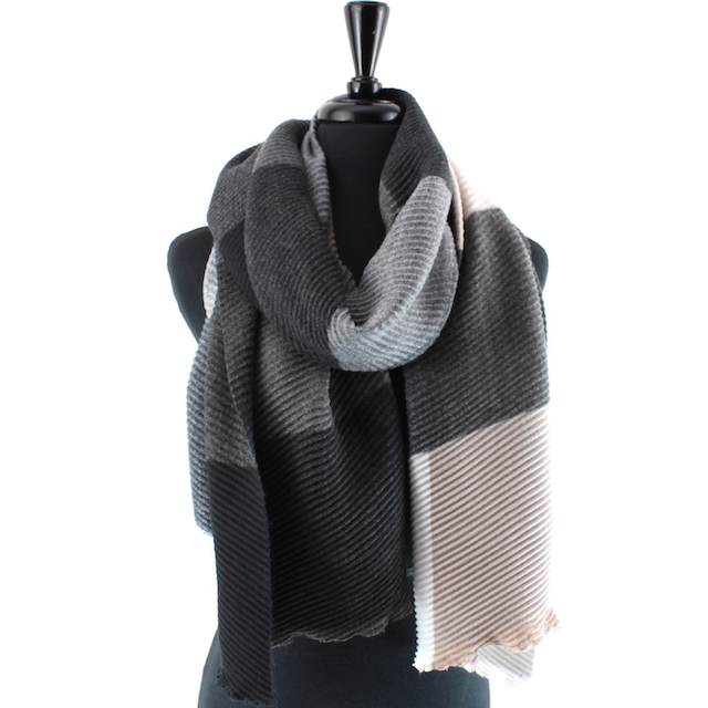 Black/White Merrymaking Pleated Scarf