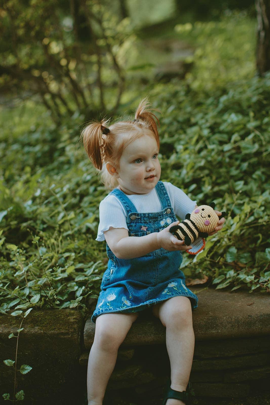Baby Bumblebee Rattle – Garden-Themed Toy