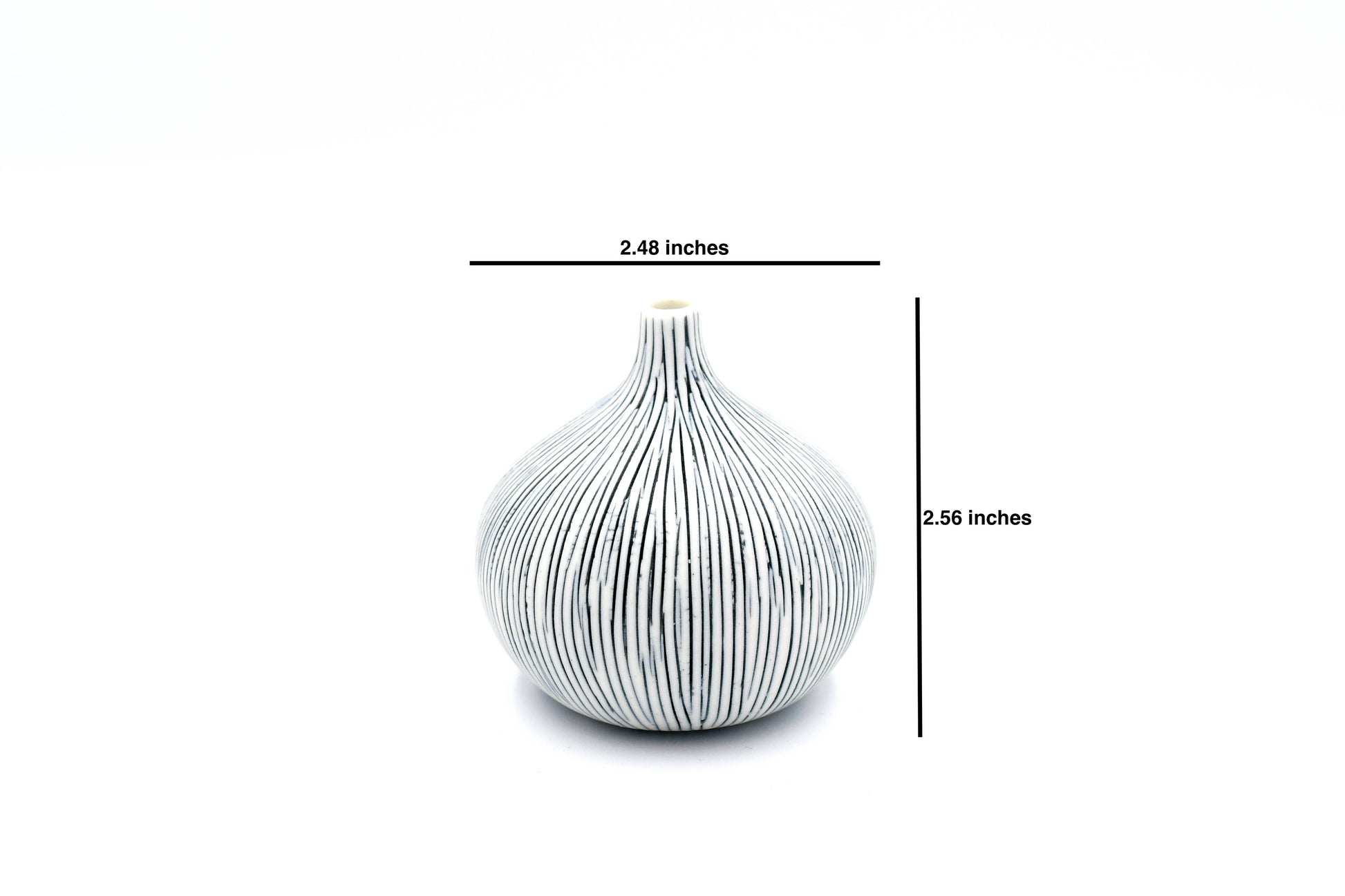 CONGO TINY S-Handcrafted Porcelain Bud Vase