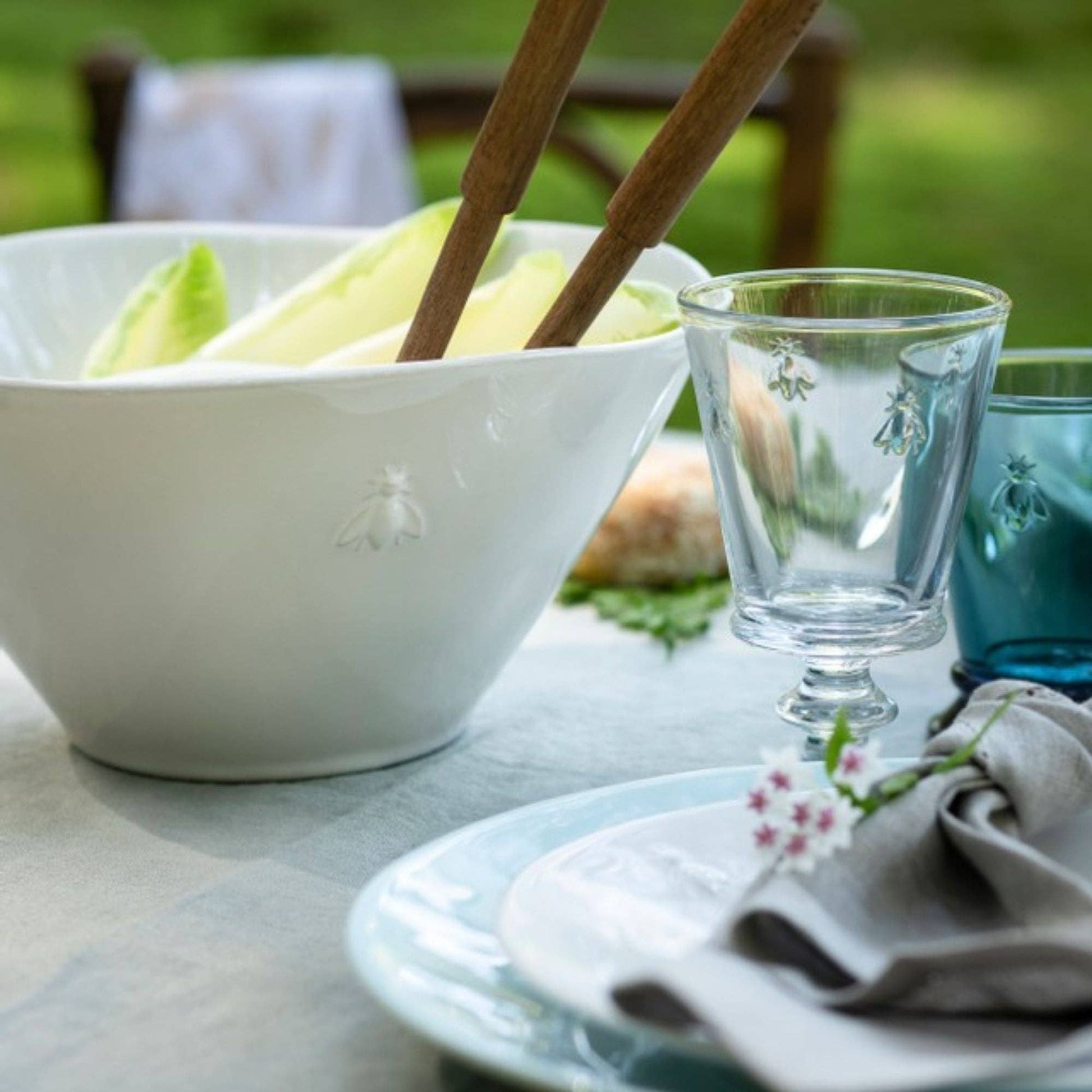 Bee Ceramic Serving Bowl: Bleu