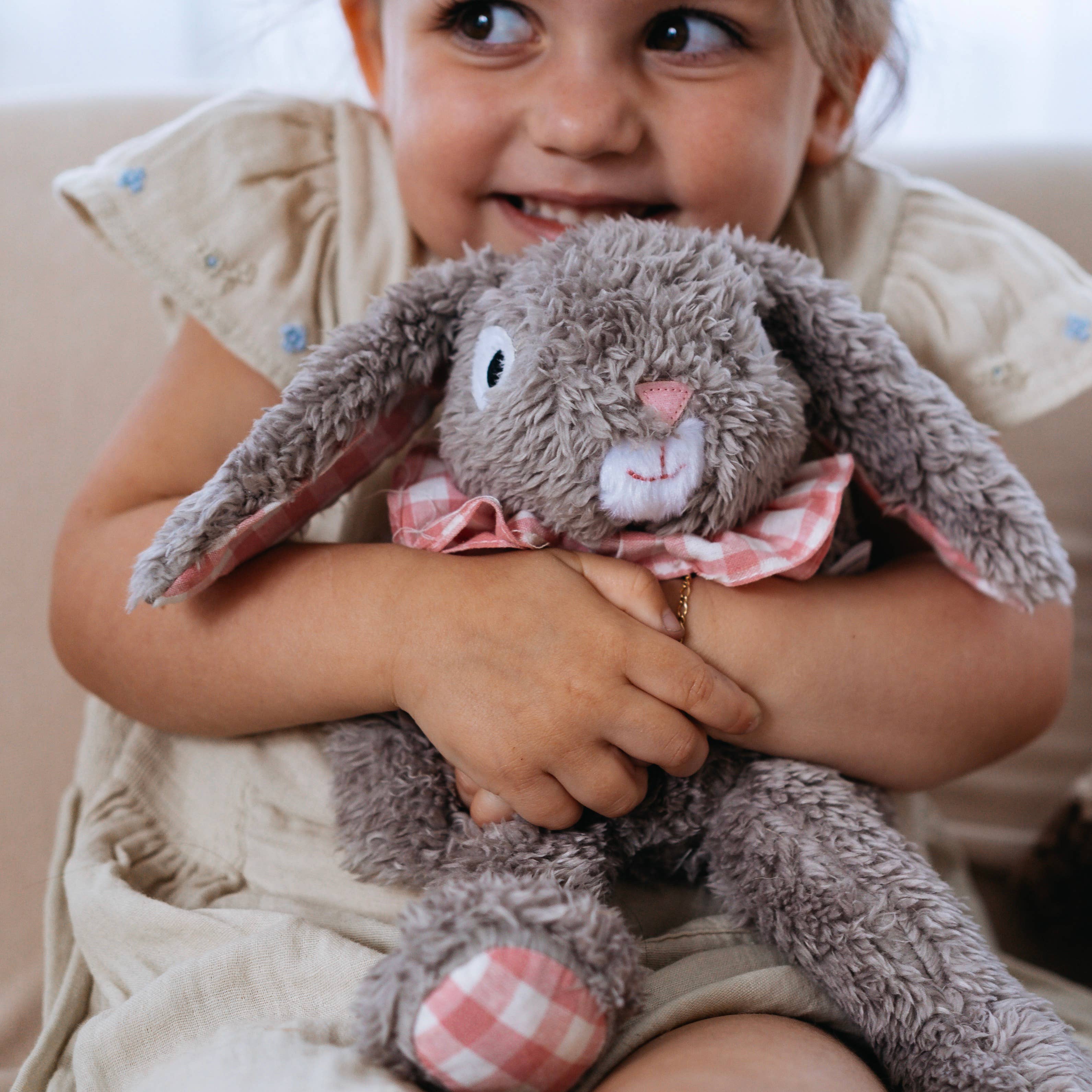 Eloise Rabbit - medium