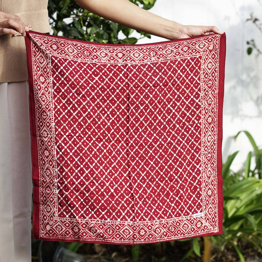 7:52 PMBatik Bandana – Crimson Cross | Red
