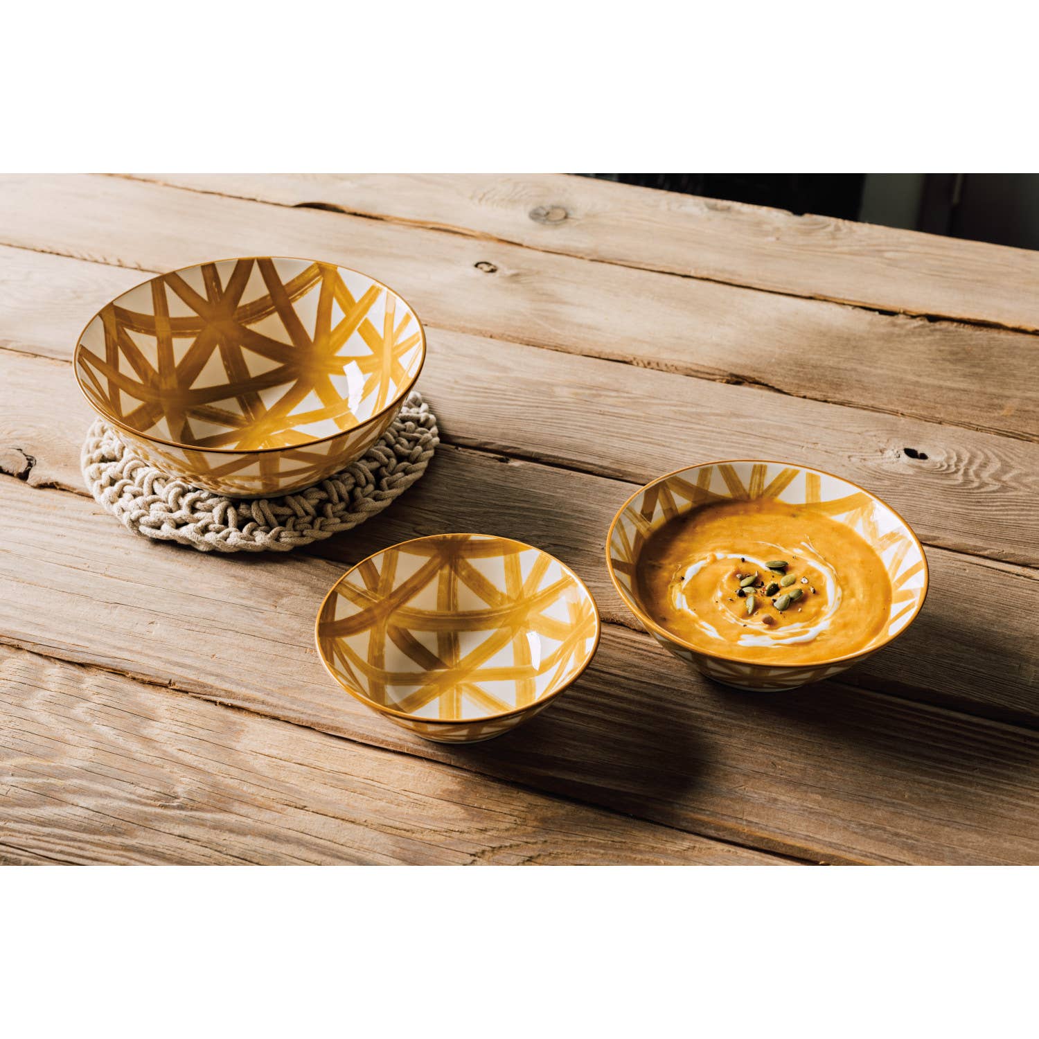 Imperial Crosshatch Stamped Bowl – Large | 8"