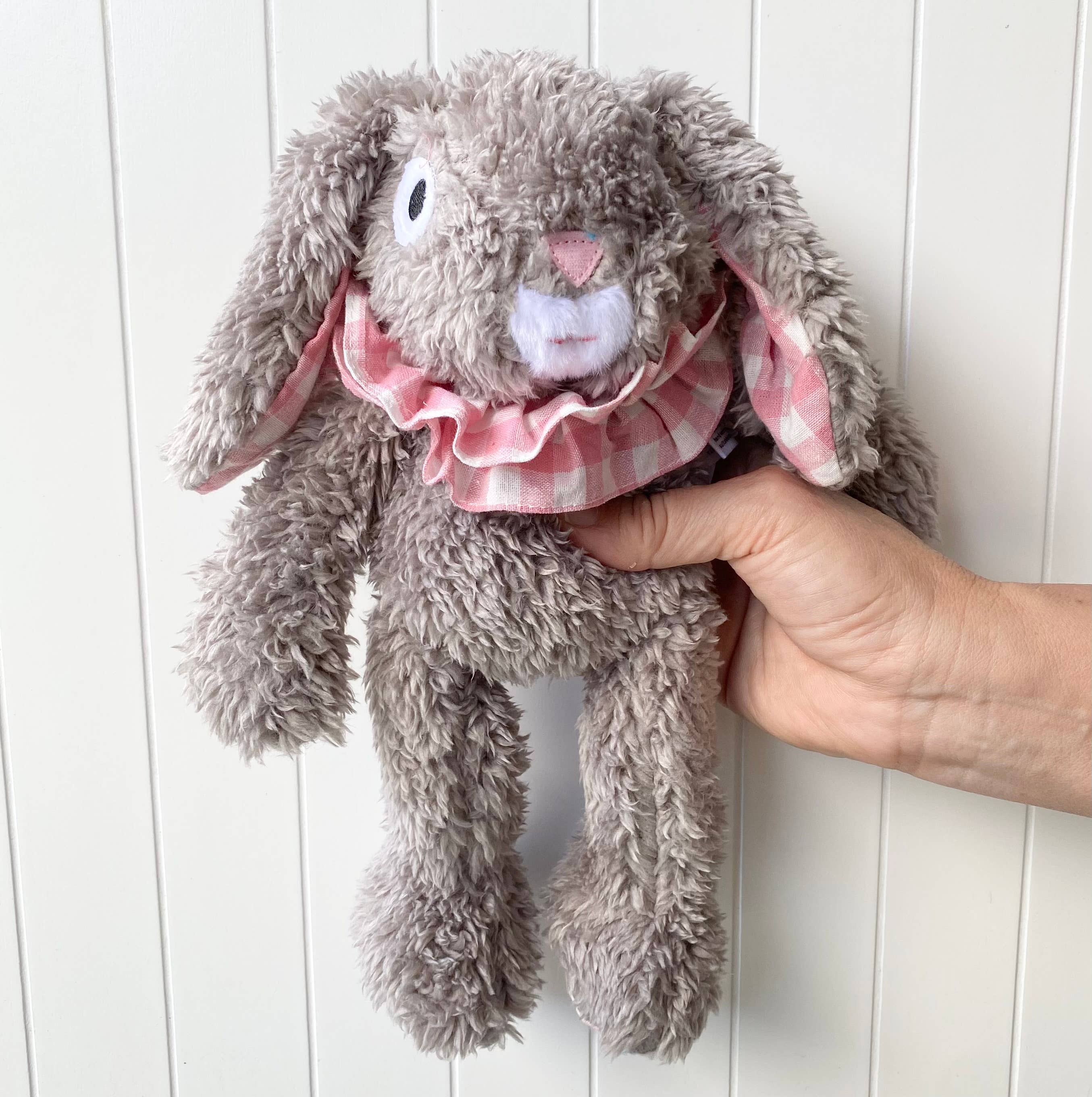 Eloise Rabbit - medium