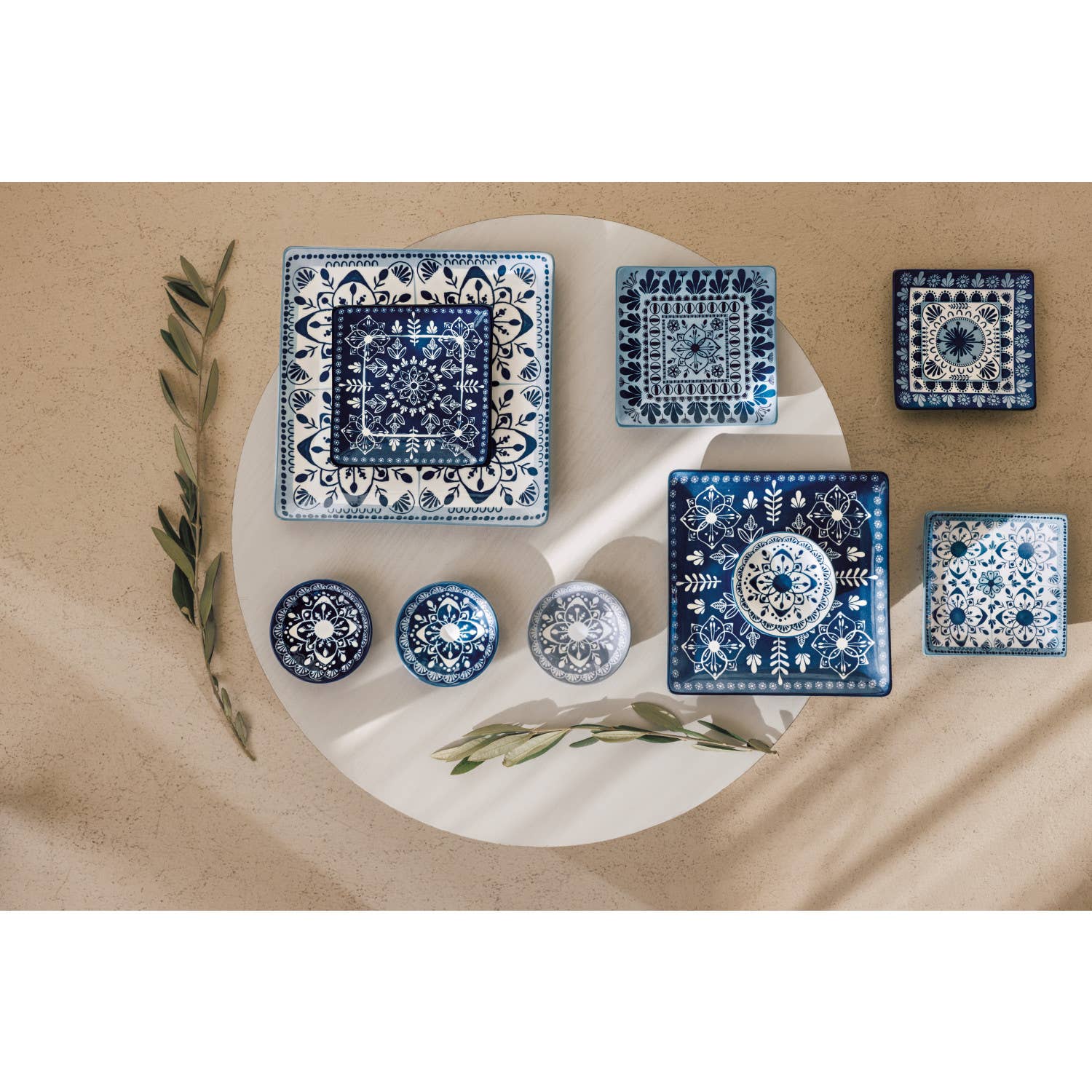 Porto Stamped Dinner Plate | 10"