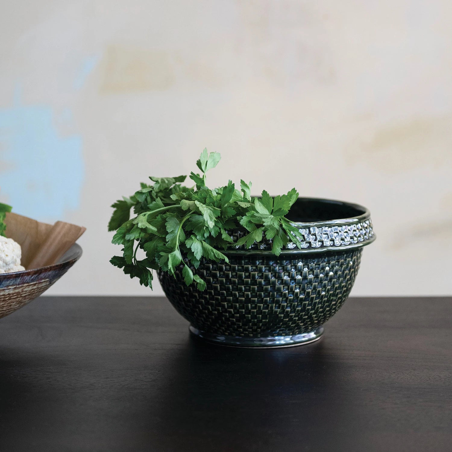 Stoneware Basket Weave Bowl – Green | 11¼”