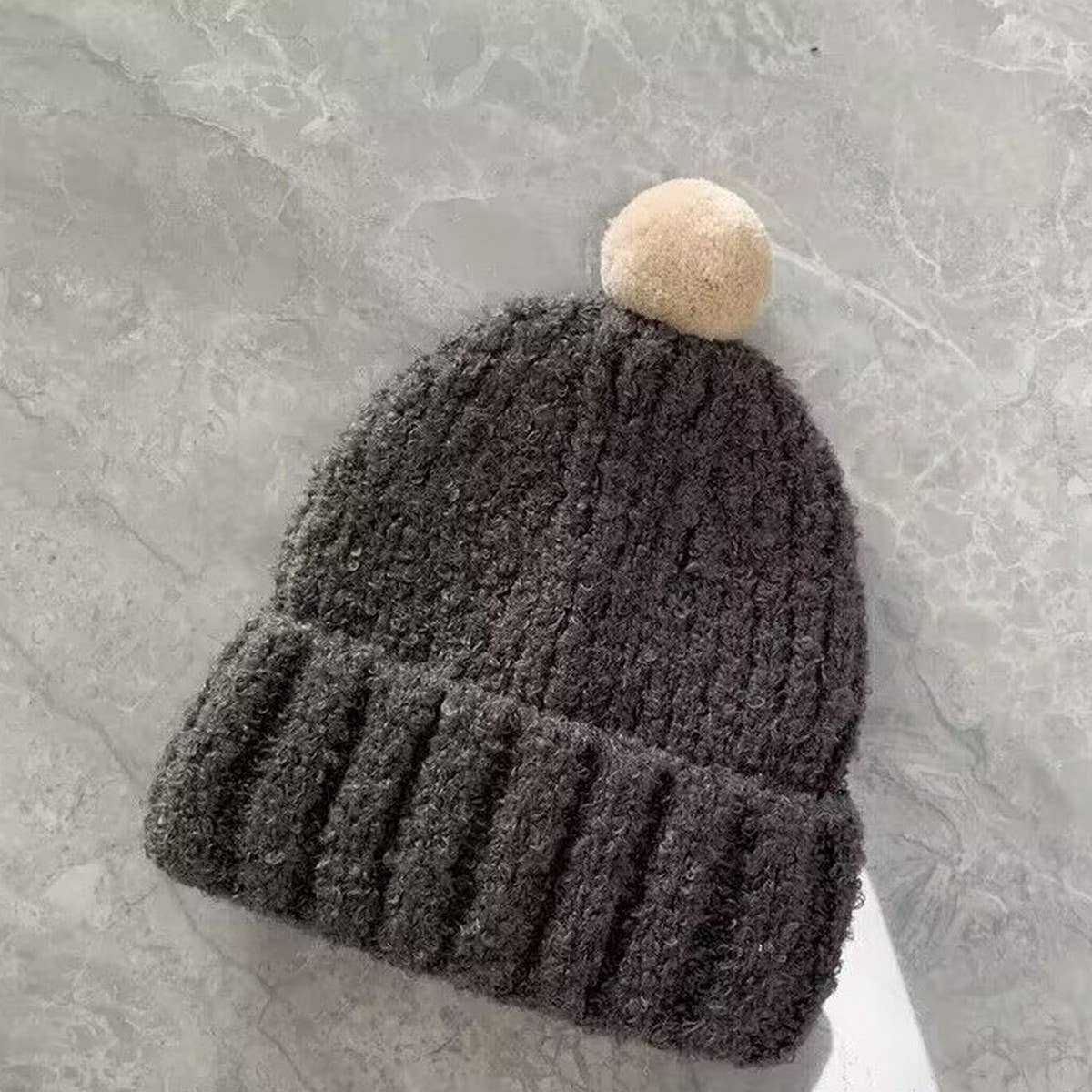 BLUE CHILDREN'S COLORFUL BALL SOFT KNITTED HAT_(OS)