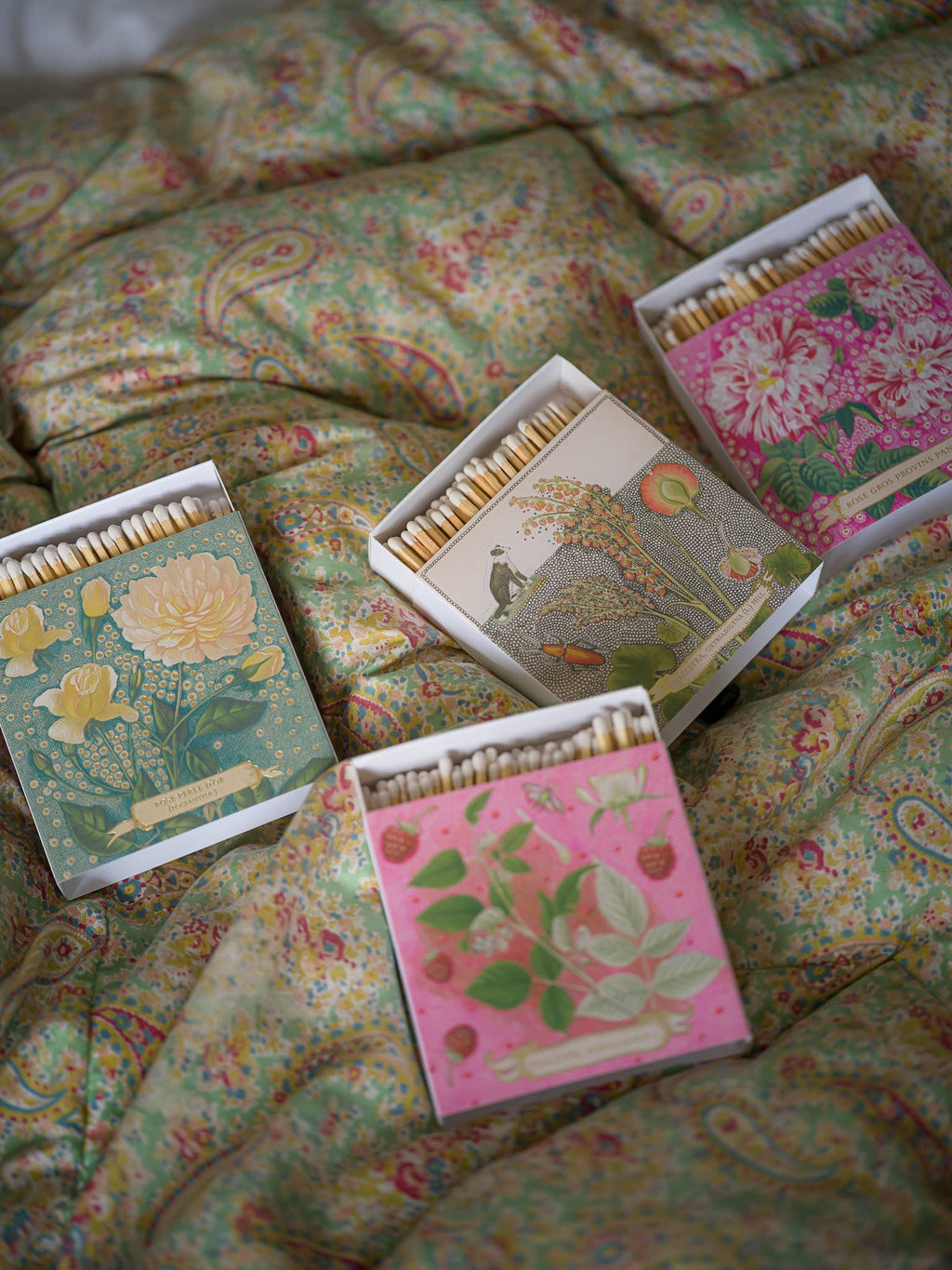 Rose Provin Petunia – Square Safety Matches