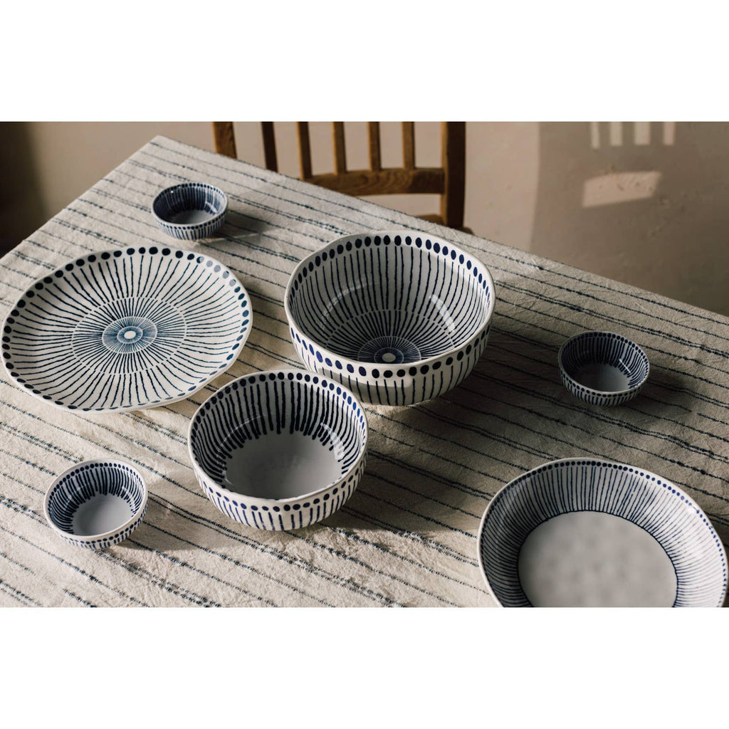 Sprout Stamped Mixing Bowl – Medium | 7.75"
