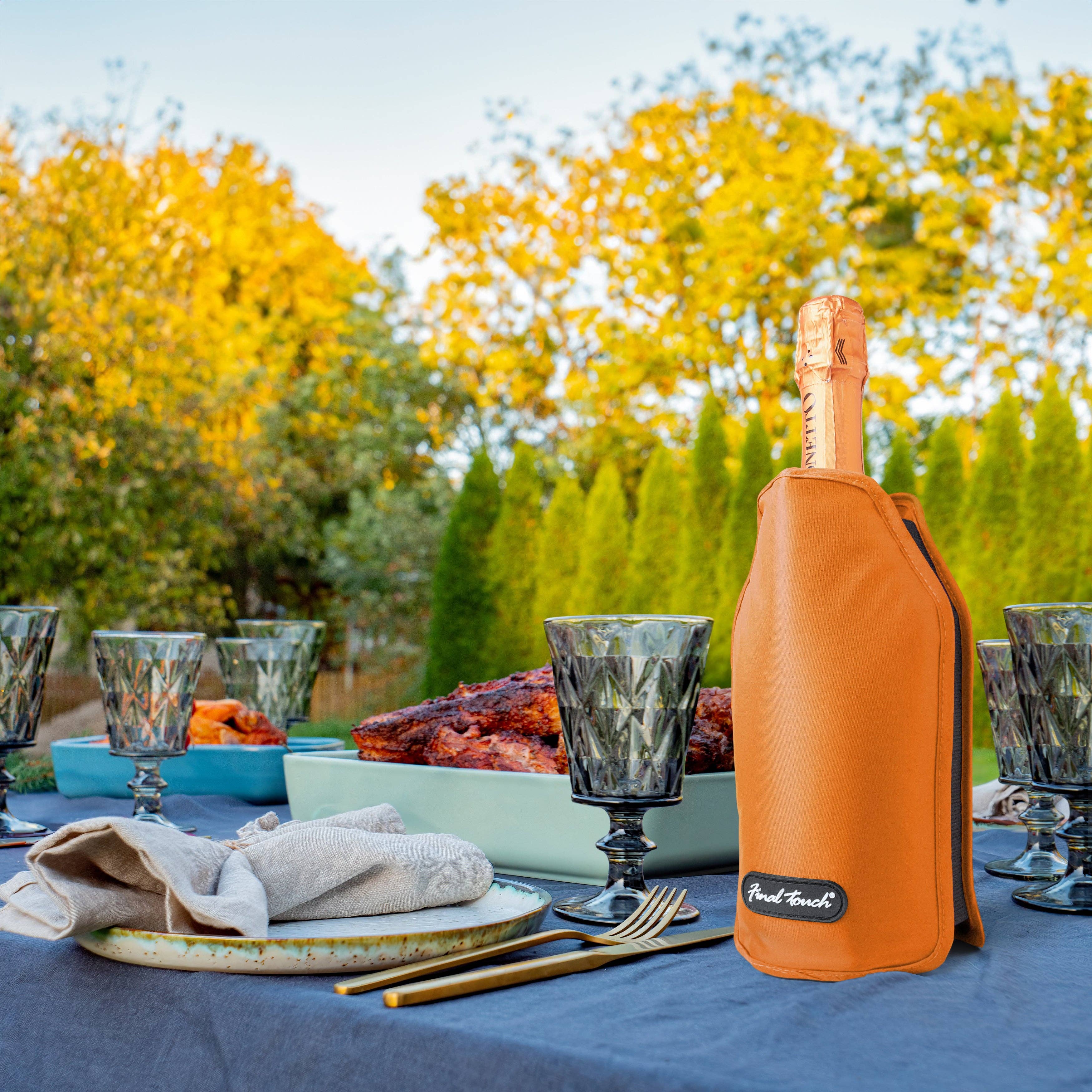 Final Touch Wine Bottle Cooler Sleeve