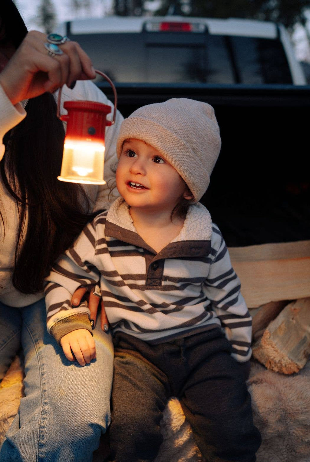 Hoodoo Light: Black