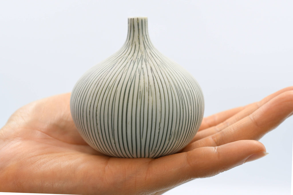 Congo Tiny S- W7 Handcrafted Porcelain Bud Vase