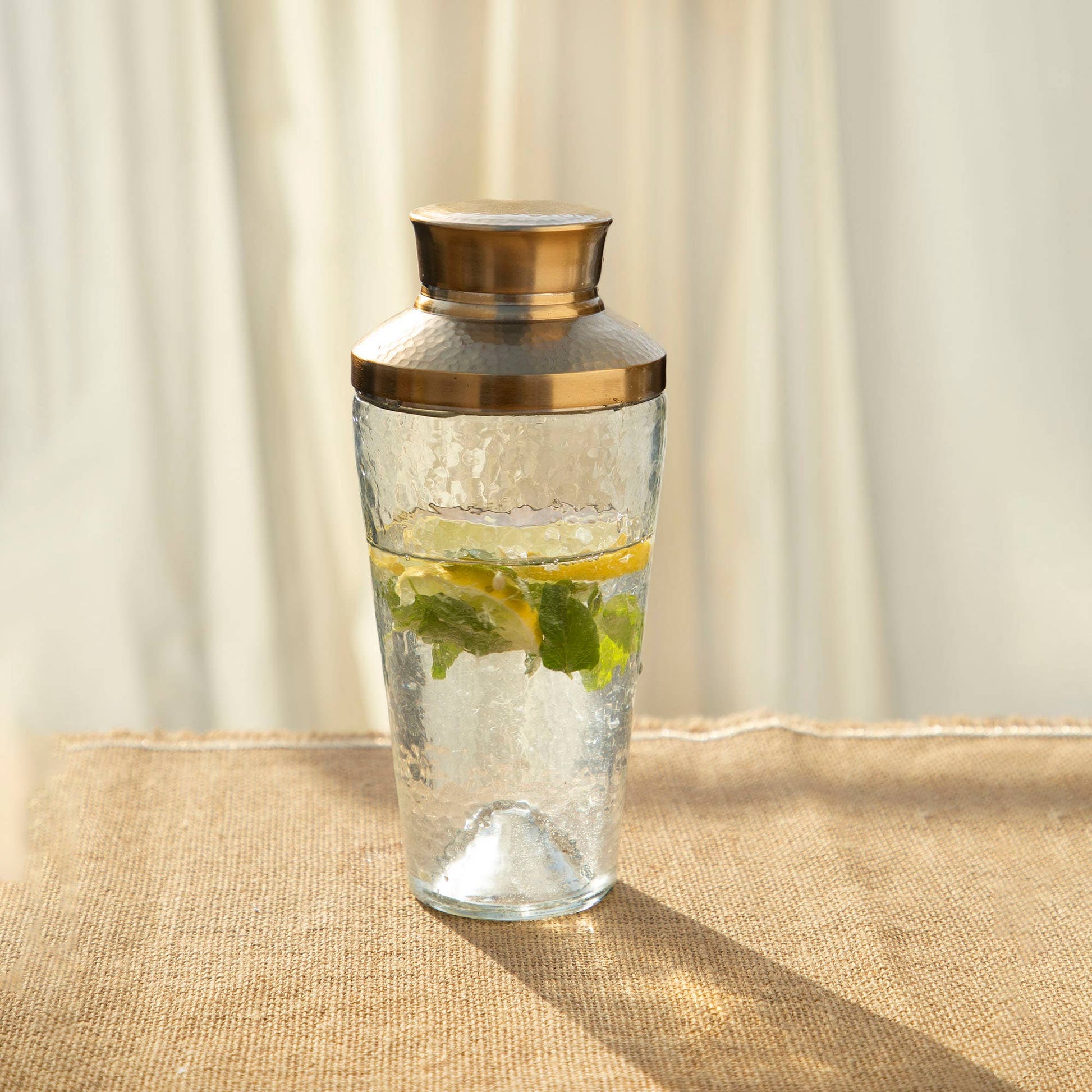 22 oz. Pebbled Cocktail Shaker
