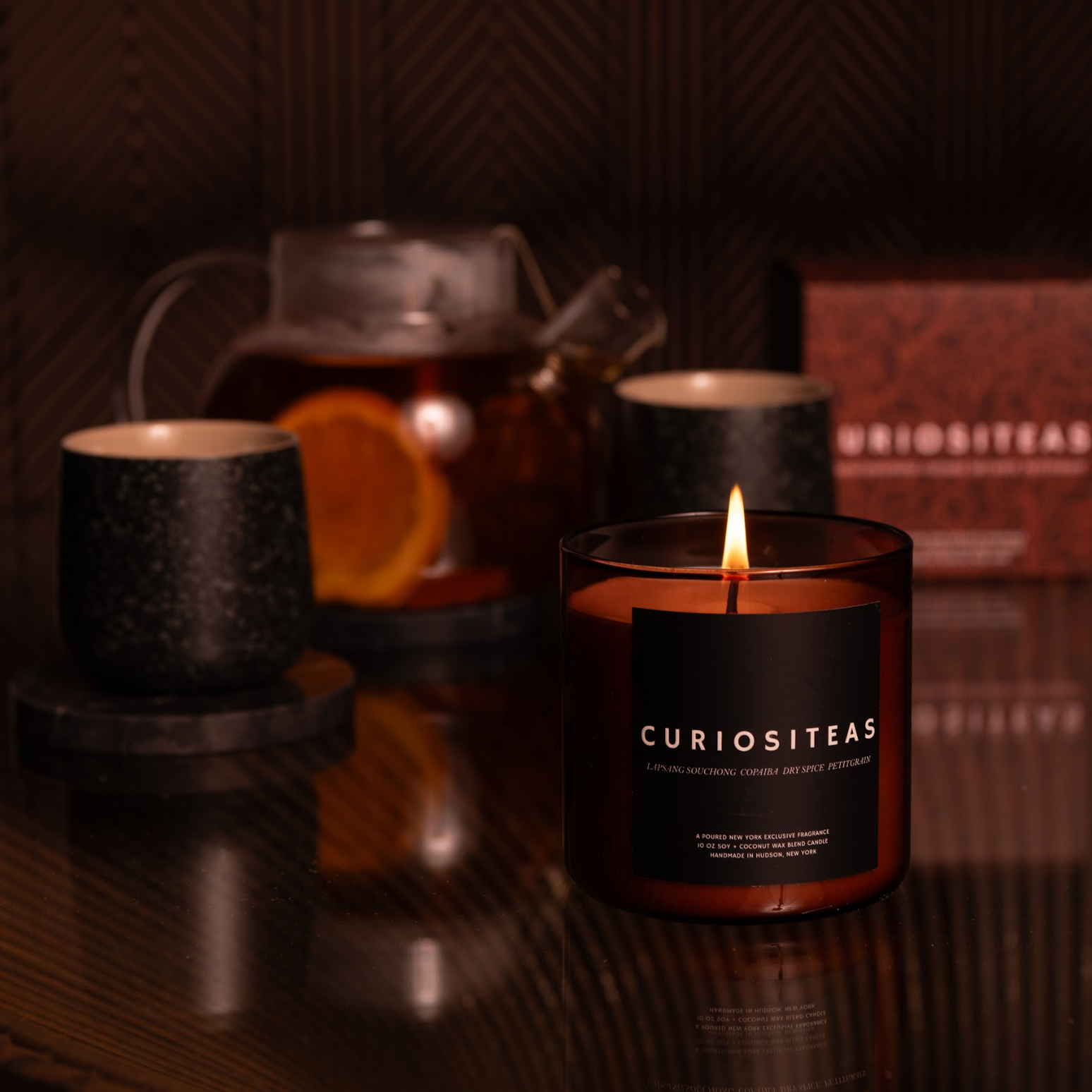 CURIOSITEAS: 10 OZ Soy Wax Candle